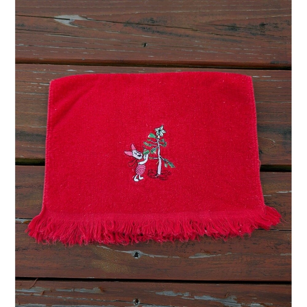 Piglet Christmas Custom Embroidery Fingertip Towel Red Winnie The Pooh